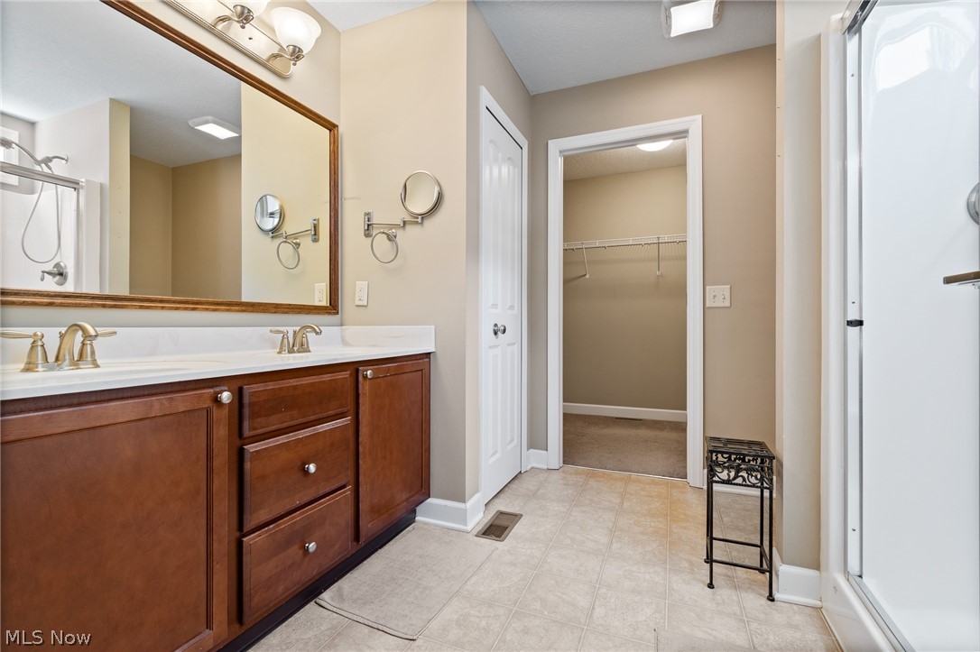 6529 Harness Circle NE Canton OH 44721