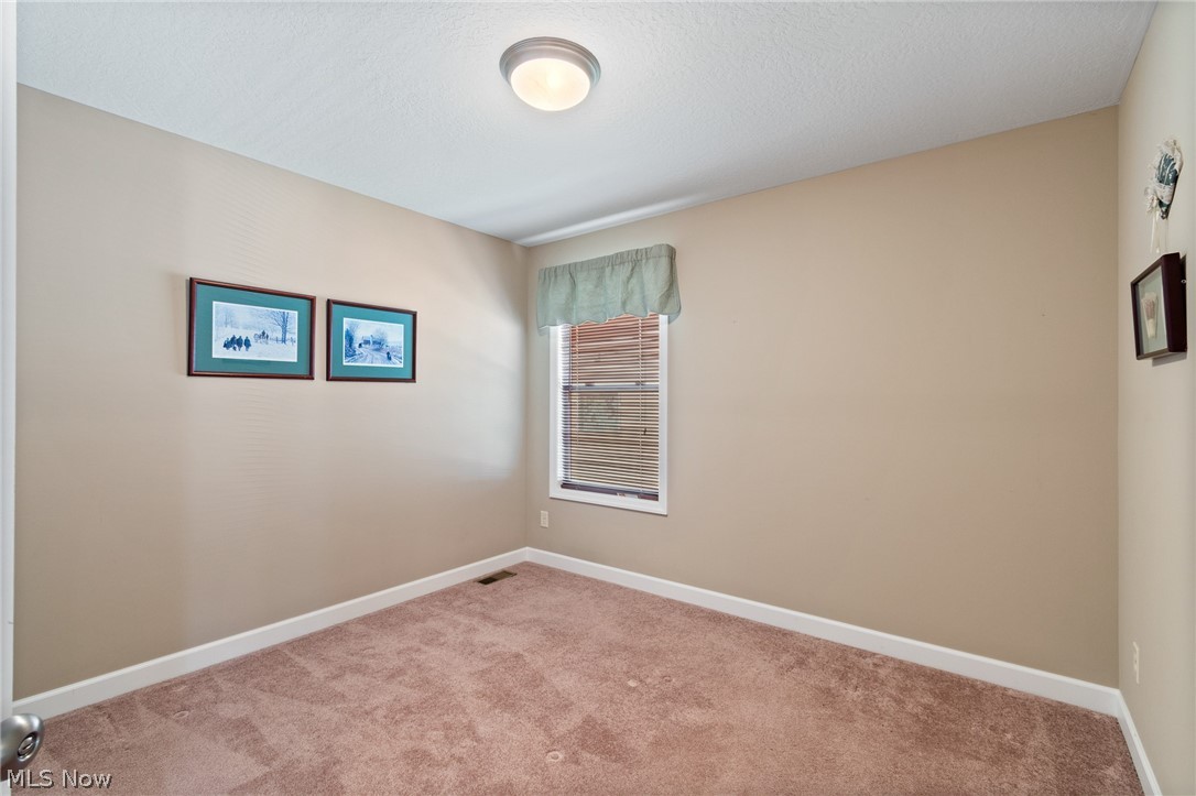 6529 Harness Circle NE Canton OH 44721