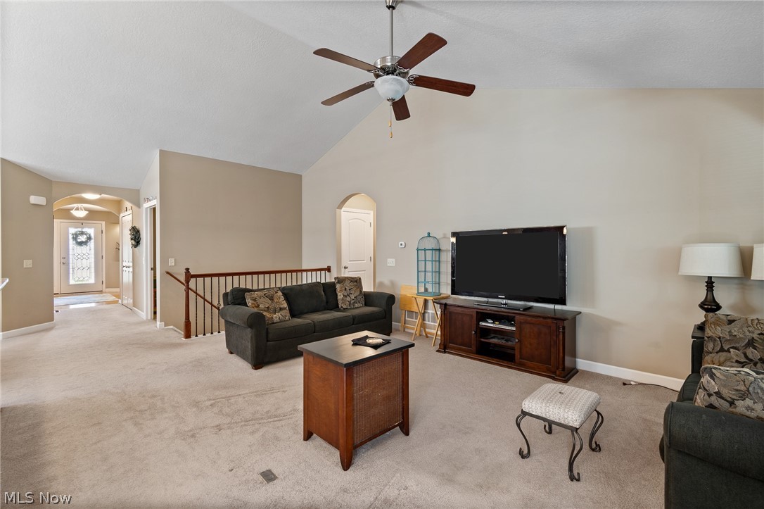 6529 Harness Circle NE Canton OH 44721