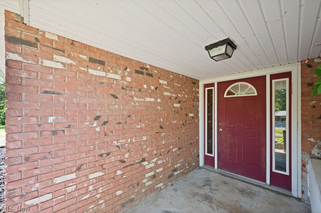 11 Roberts Drive Belpre OH 45714