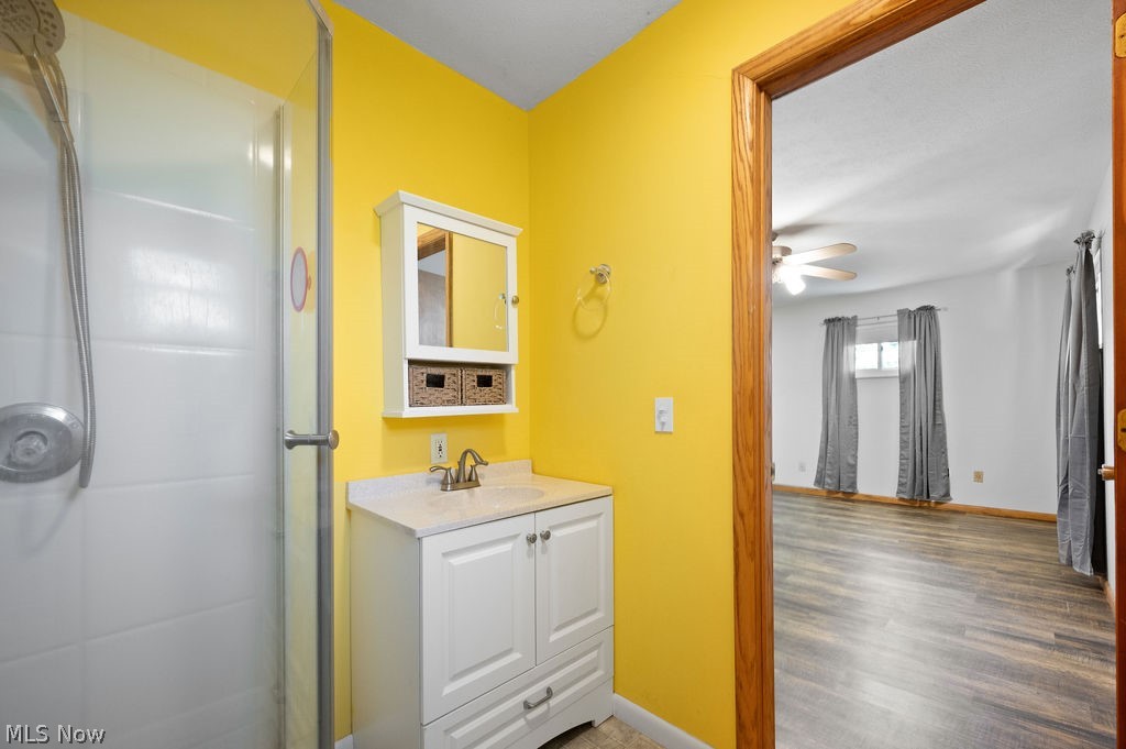 11 Roberts Drive Belpre OH 45714