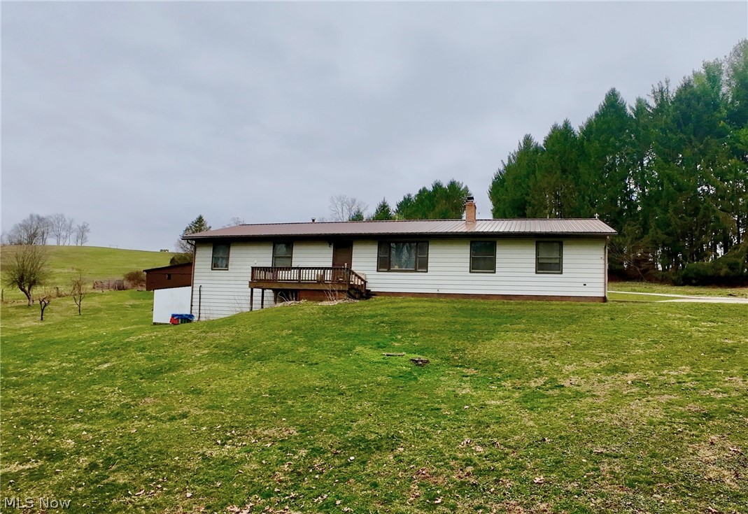10670 County Road 6 Killbuck OH 44637