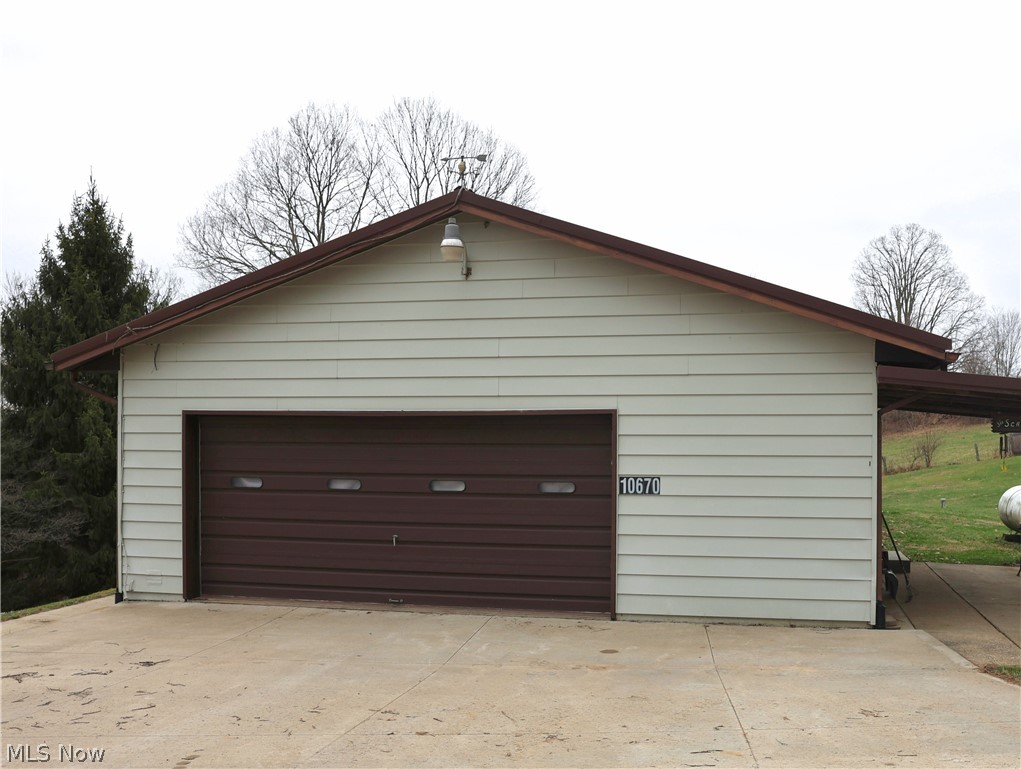 10670 County Road 6 Killbuck OH 44637