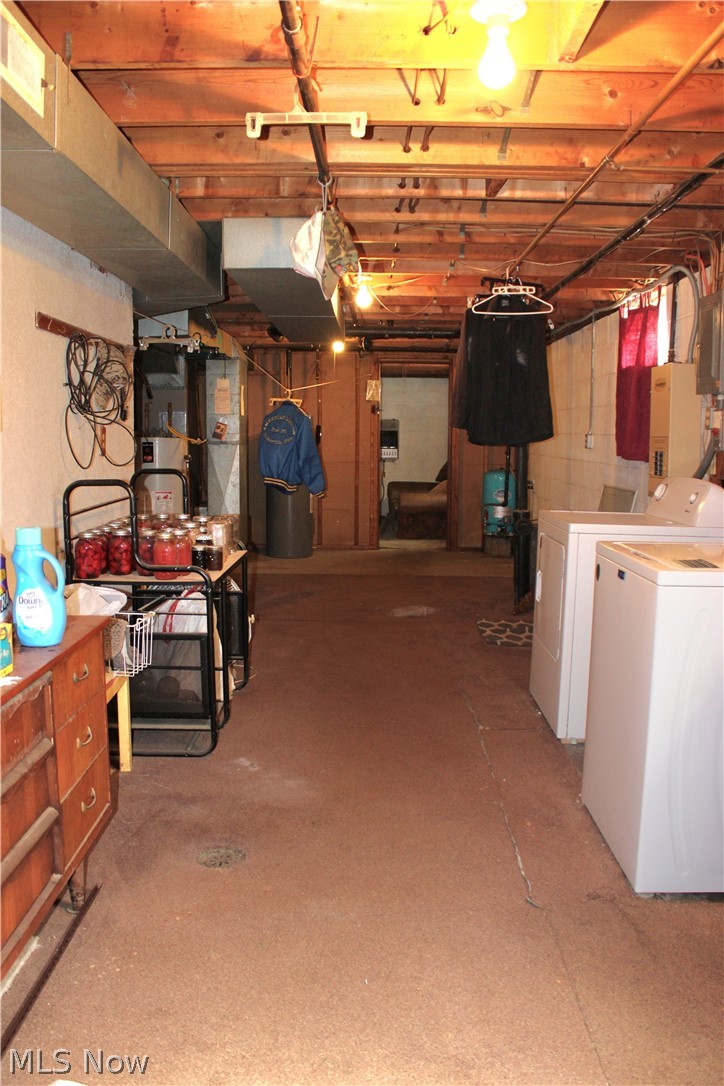 10670 County Road 6 Killbuck OH 44637