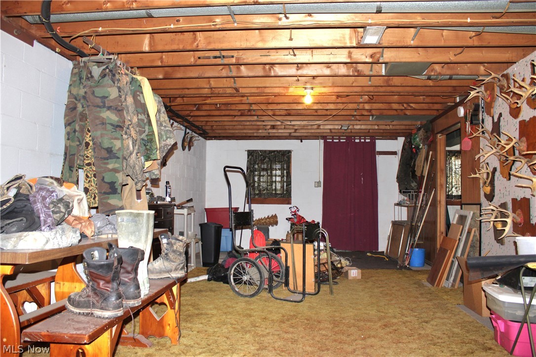 10670 County Road 6 Killbuck OH 44637