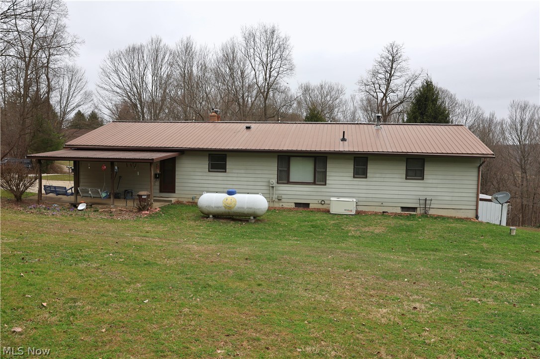 10670 County Road 6 Killbuck OH 44637