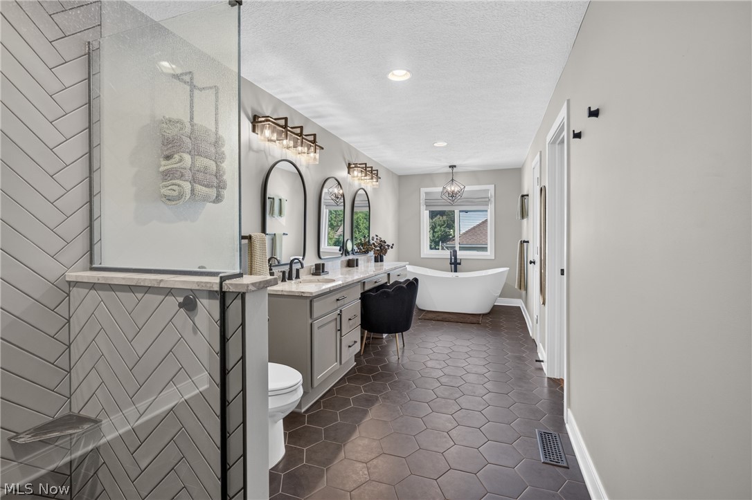294 Sapphire Lane Streetsboro OH 44241
