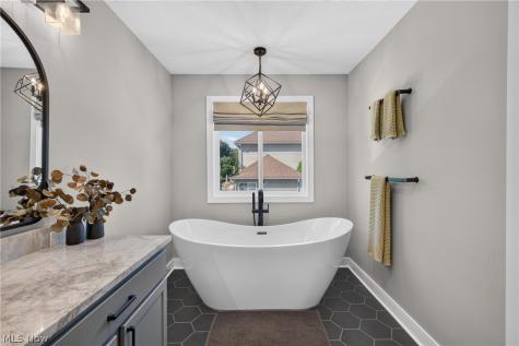 294 Sapphire Lane Streetsboro OH 44241