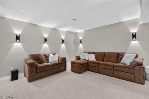 294 Sapphire Lane Streetsboro OH 44241