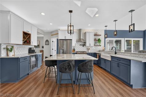 294 Sapphire Lane Streetsboro OH 44241