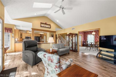 212 Brown Street Wellington OH 44090