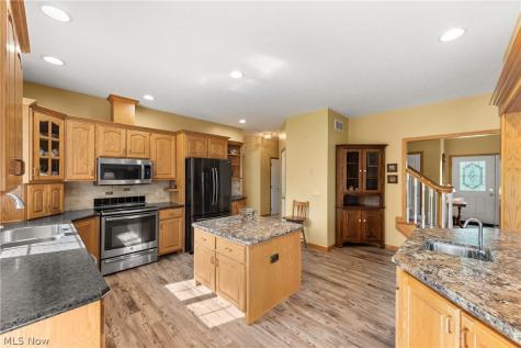 212 Brown Street Wellington OH 44090