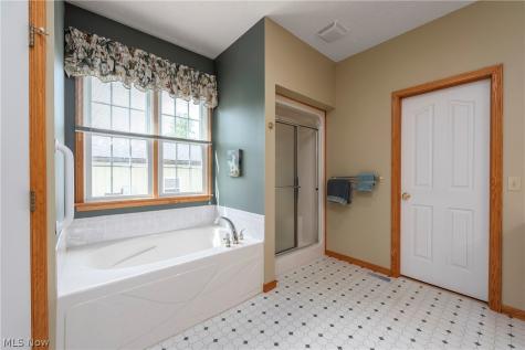 212 Brown Street Wellington OH 44090