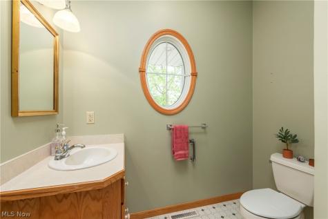 212 Brown Street Wellington OH 44090