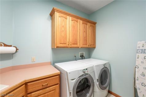 212 Brown Street Wellington OH 44090
