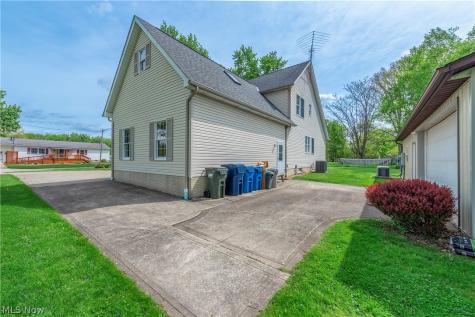 212 Brown Street Wellington OH 44090