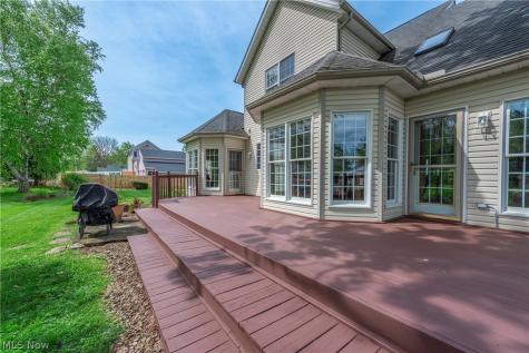 212 Brown Street Wellington OH 44090