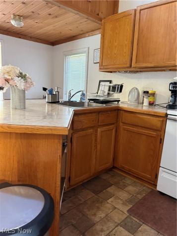 349 Canova Drive Akron OH 44319