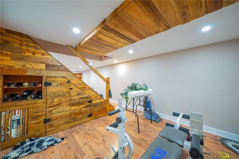 2103 David Avenue Parma OH 44134
