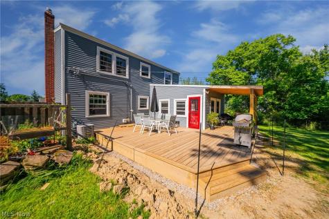 2103 David Avenue Parma OH 44134