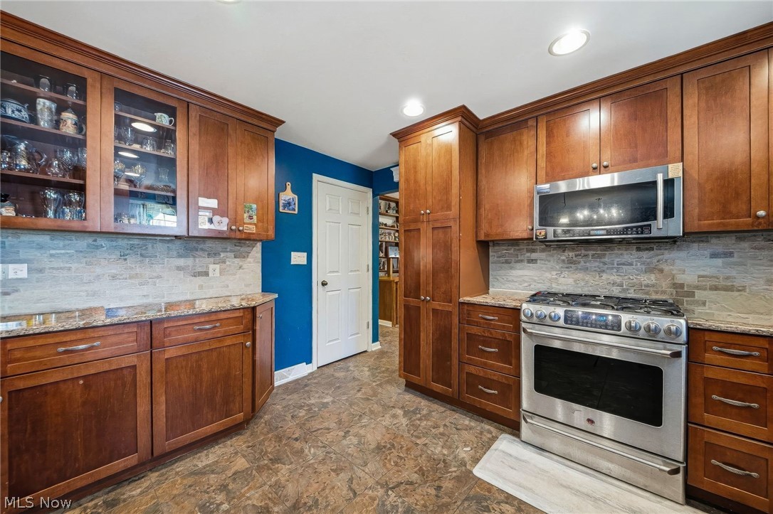 2103 David Avenue Parma OH 44134