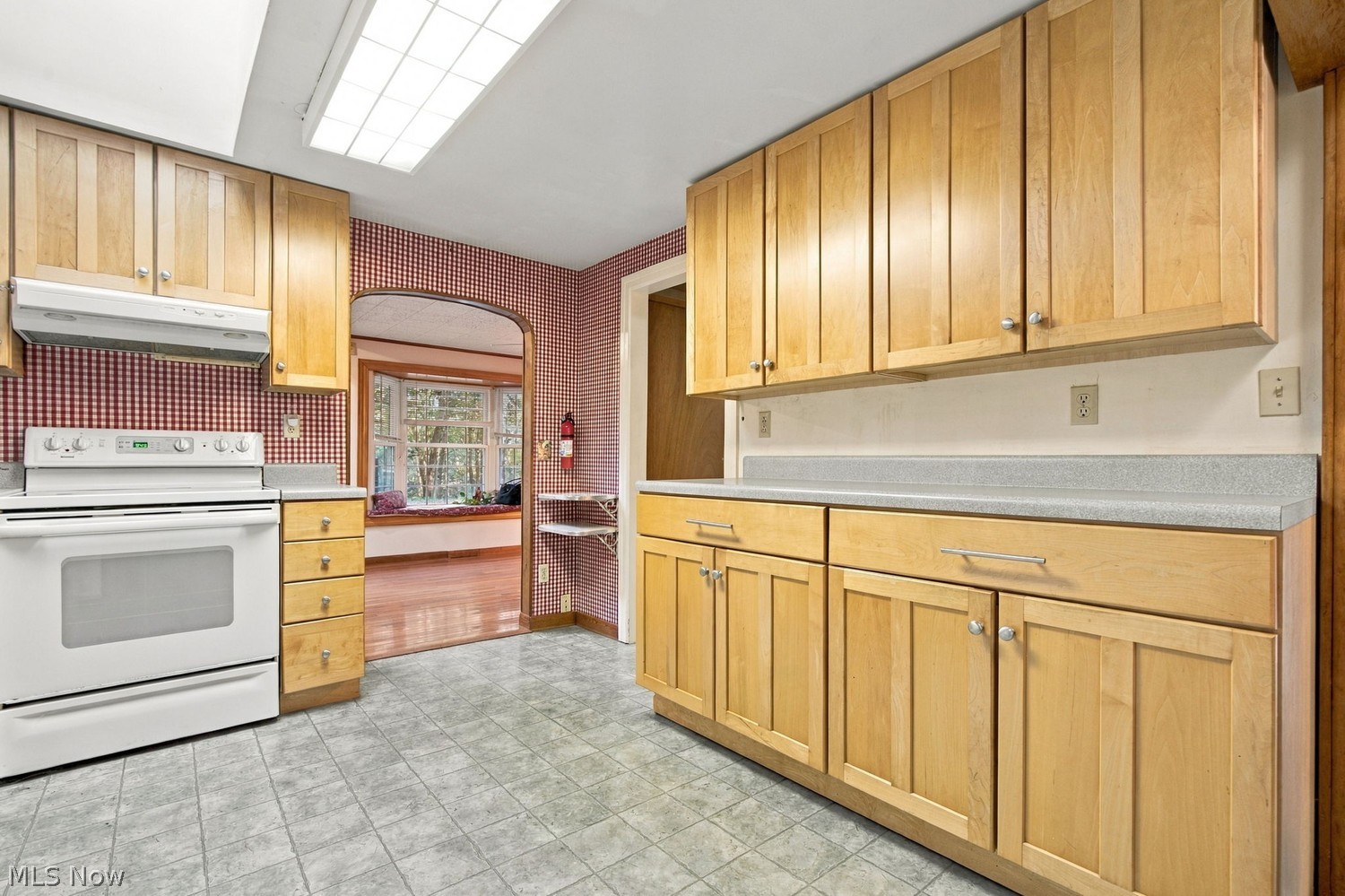 255 Daniels Avenue Conneaut OH 44030