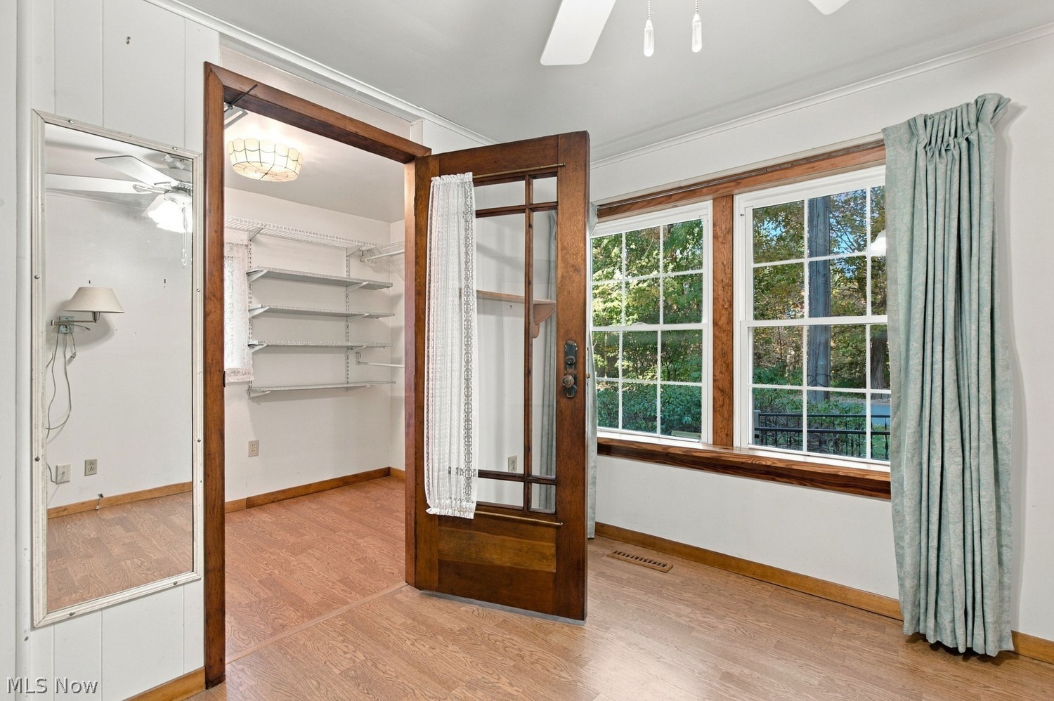 255 Daniels Avenue Conneaut OH 44030