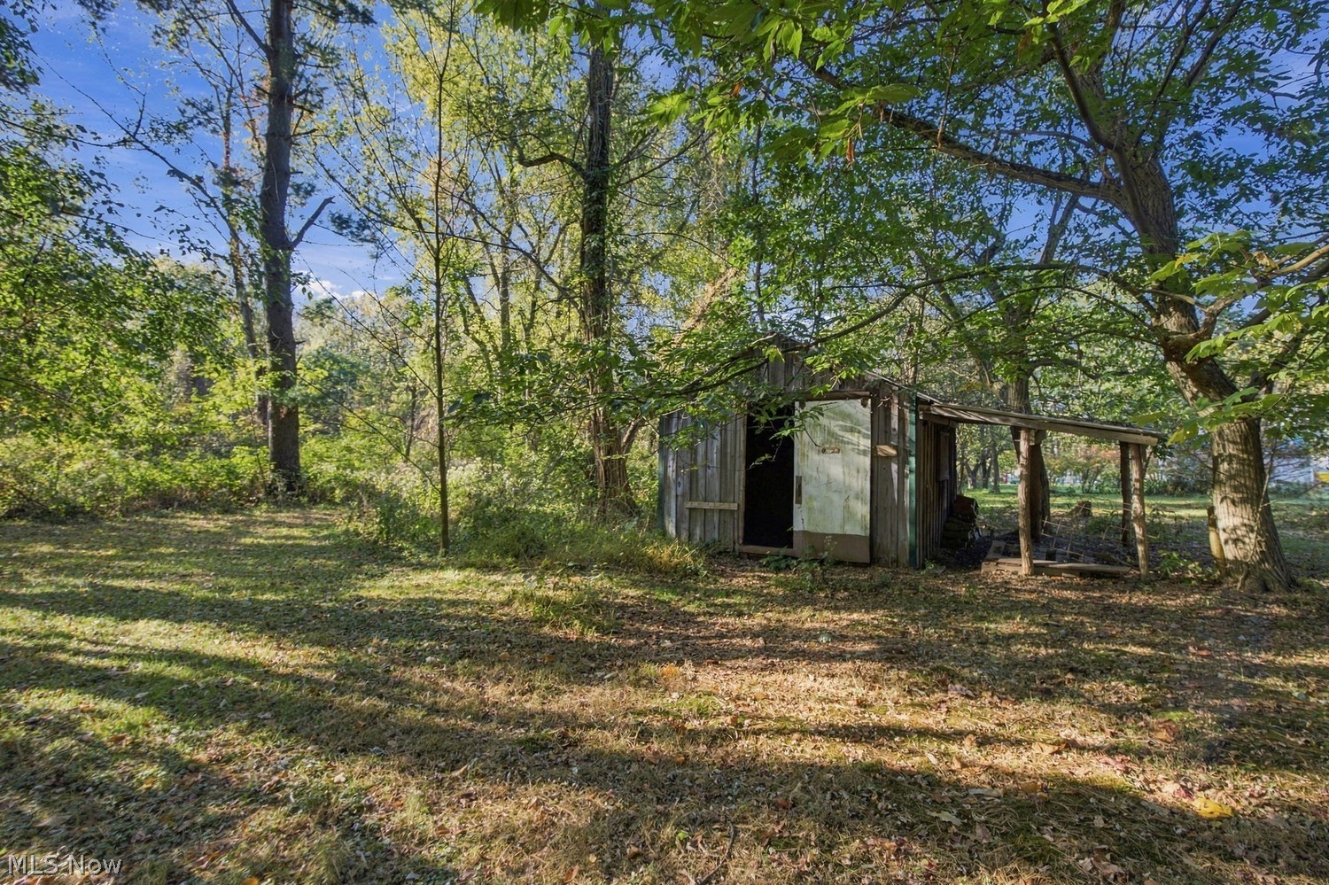255 Daniels Avenue Conneaut OH 44030
