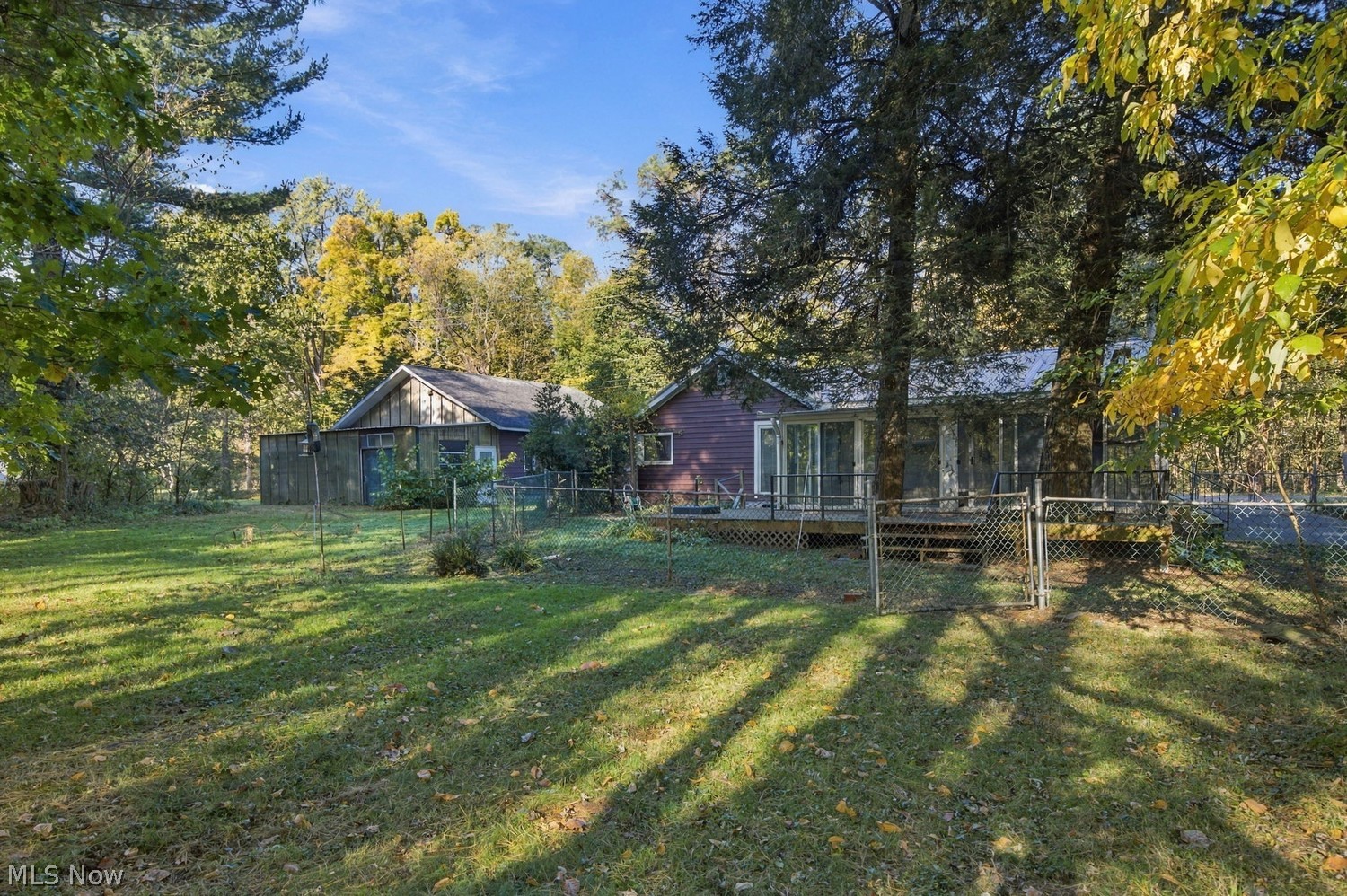 255 Daniels Avenue Conneaut OH 44030