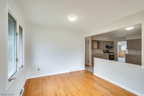 4304 Tamarack Drive Parma OH 44134