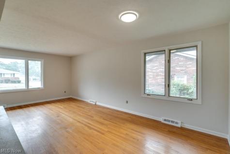 4304 Tamarack Drive Parma OH 44134