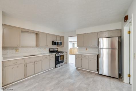 4304 Tamarack Drive Parma OH 44134