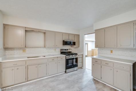 4304 Tamarack Drive Parma OH 44134
