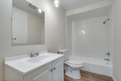 4304 Tamarack Drive Parma OH 44134