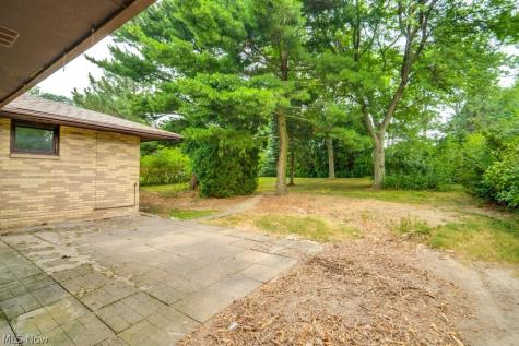 4304 Tamarack Drive Parma OH 44134