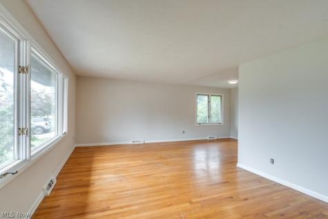 4304 Tamarack Drive Parma OH 44134