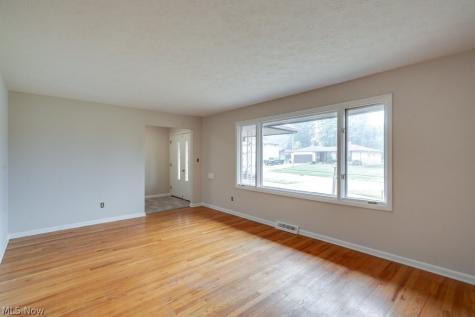 4304 Tamarack Drive Parma OH 44134
