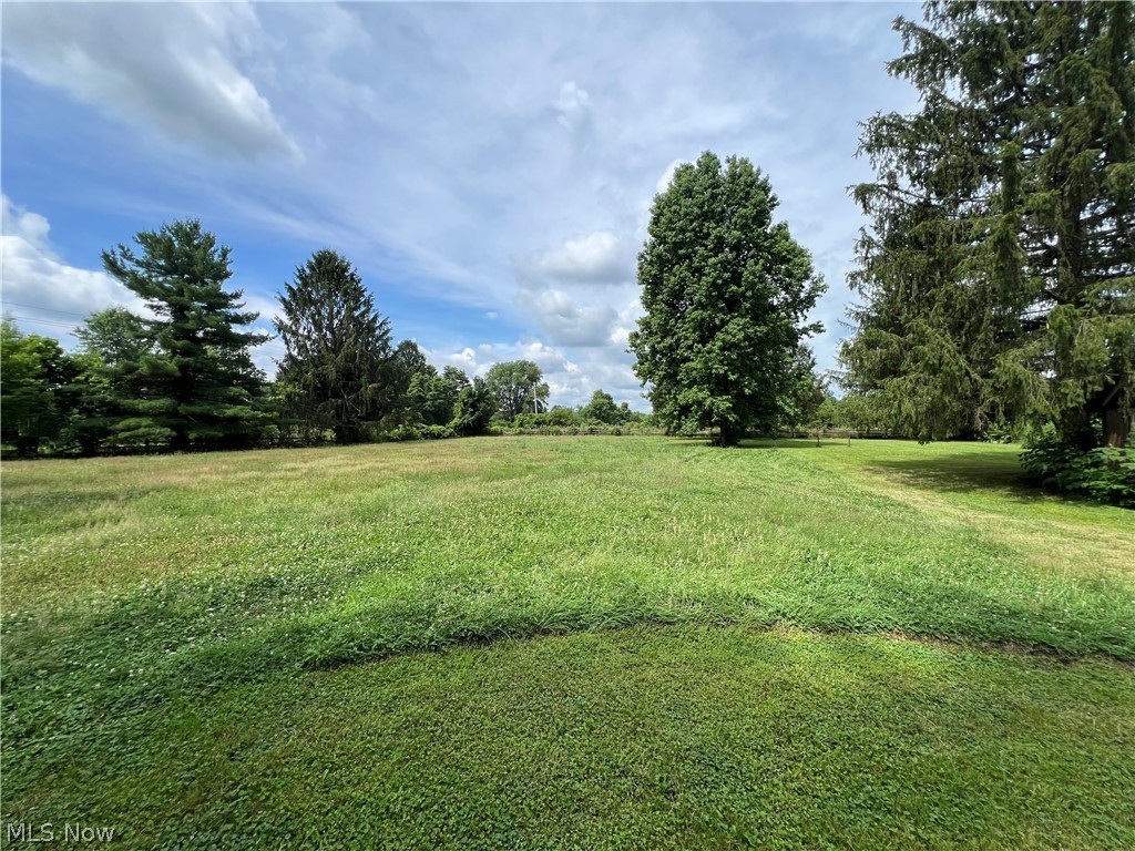 3527 Footville Richmond Road Rock Creek OH 44084