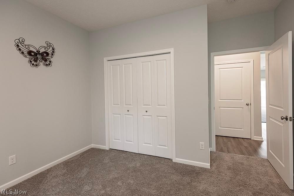 202 Silver Spring Circle Elyria OH 44035