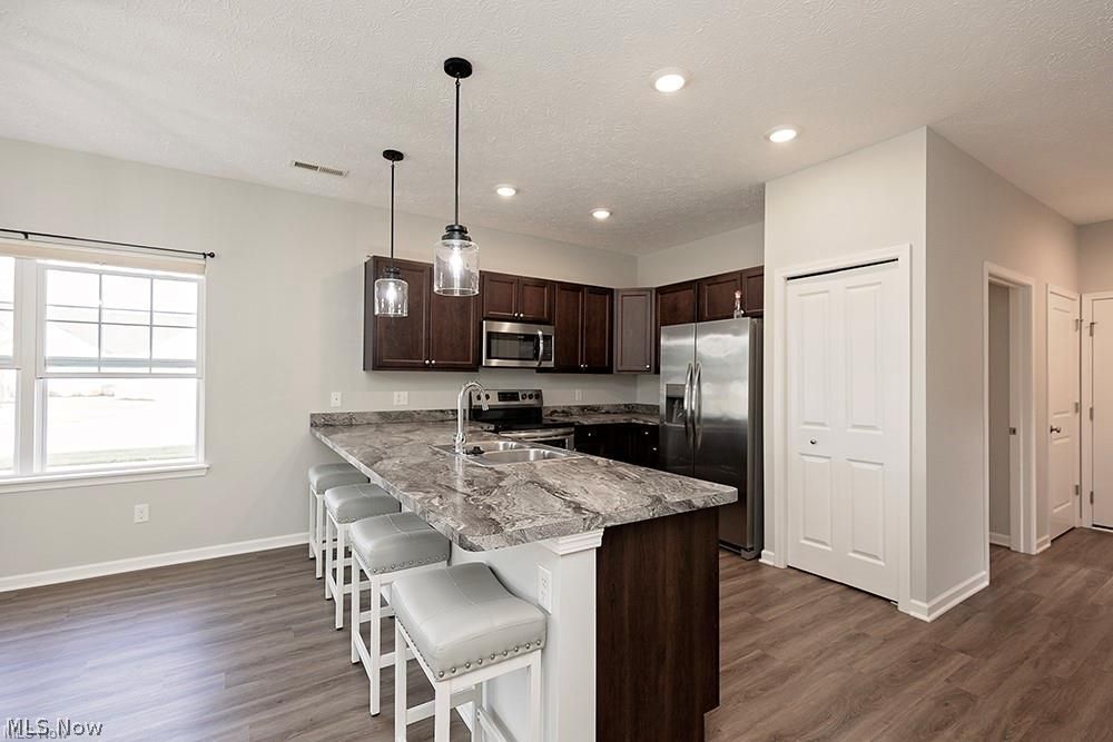 202 Silver Spring Circle Elyria OH 44035