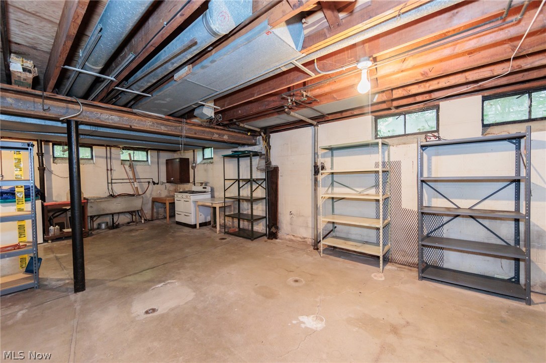 2536 Canterbury Road Westlake OH 44145