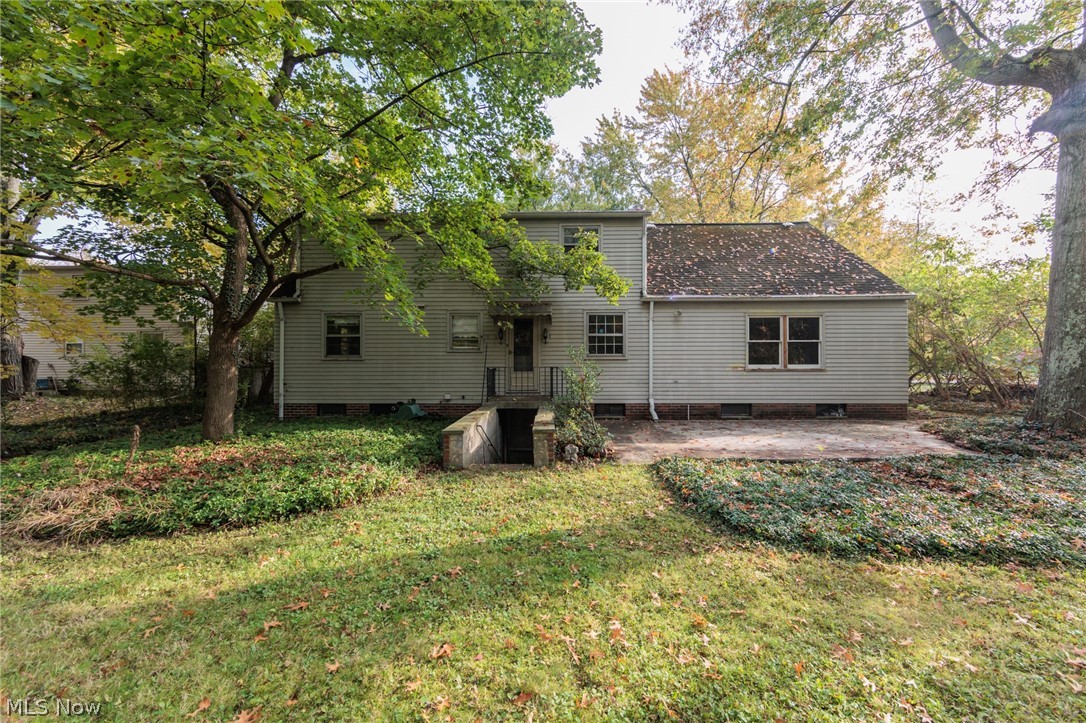 2536 Canterbury Road Westlake OH 44145