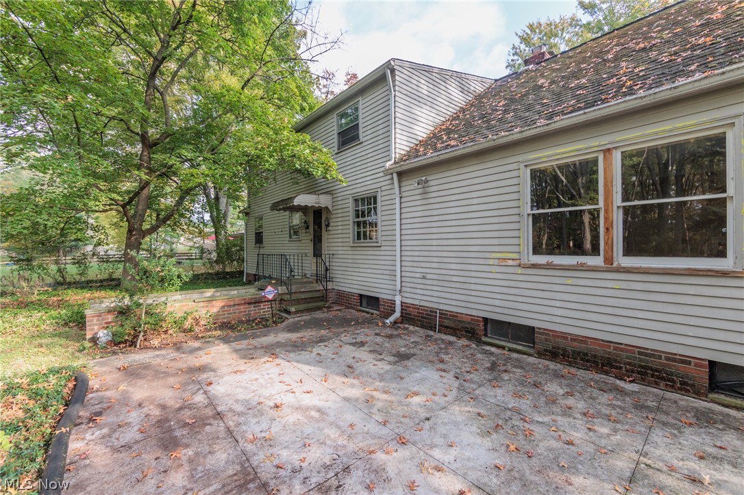 2536 Canterbury Road Westlake OH 44145