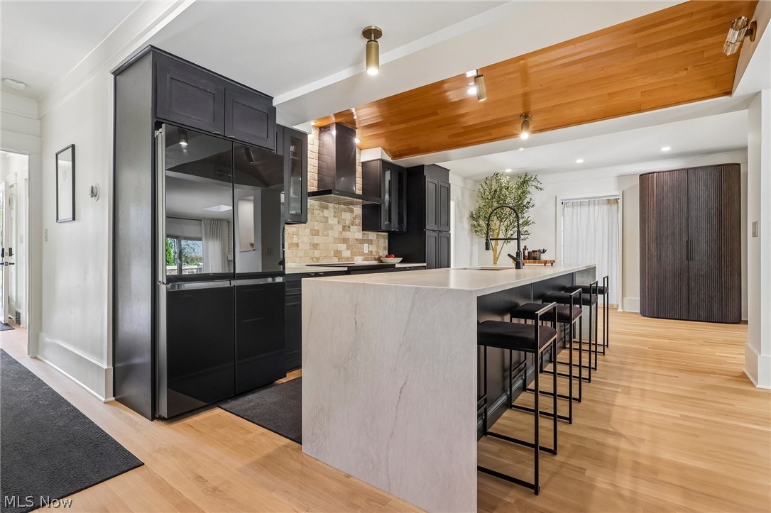 21158 Maplewood Avenue Rocky River OH 44116