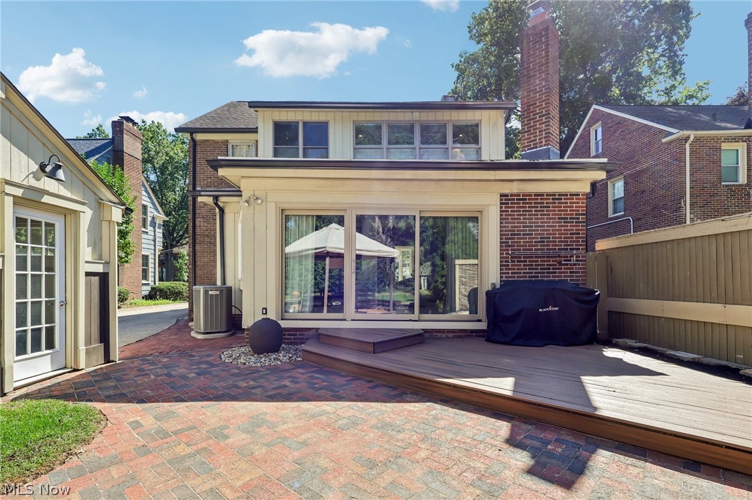 21158 Maplewood Avenue Rocky River OH 44116