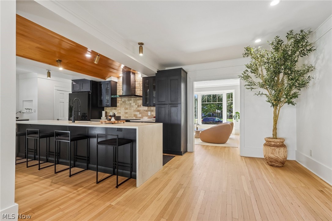 21158 Maplewood Avenue Rocky River OH 44116