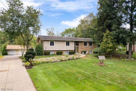 2134 Ritz Manor Drive Uniontown OH 44685