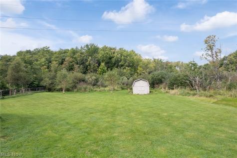 2134 Ritz Manor Drive Uniontown OH 44685