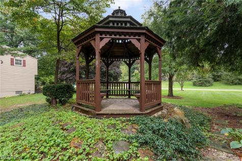2134 Ritz Manor Drive Uniontown OH 44685