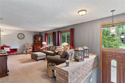 2134 Ritz Manor Drive Uniontown OH 44685